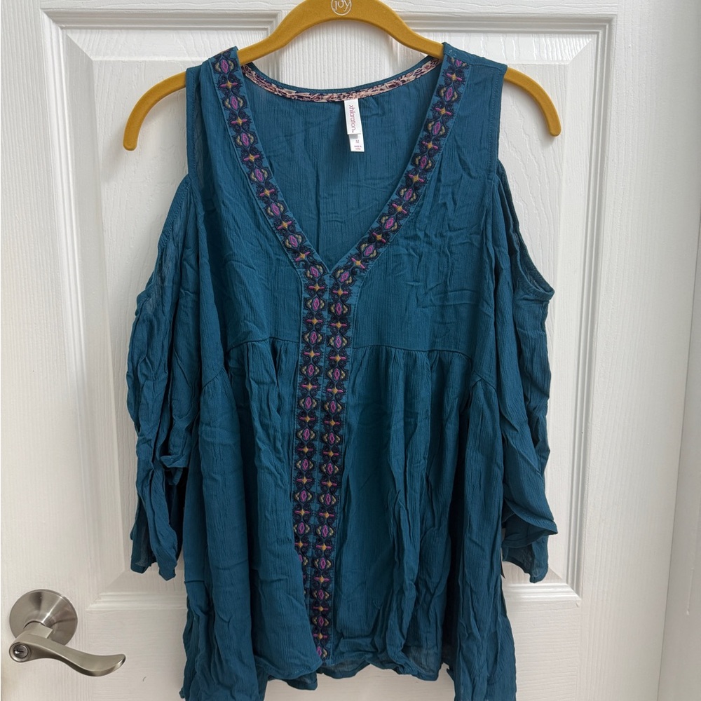 Xhilaration Teal Cold Shoulder Blouse with Embroidery